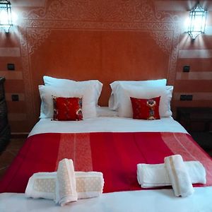 Riad Green Lotus